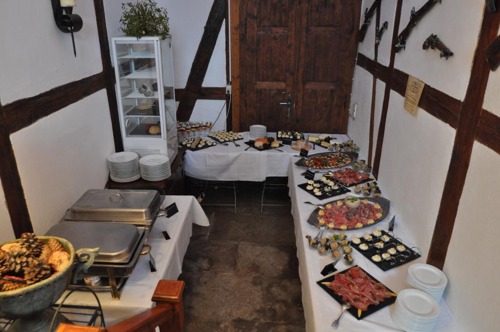 Gasthaus Und Ferienwohnungen "Zum Buechsenmacher" Wernigerode Esterno foto